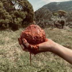 by-Tinae28b3dc0-3c3e-4c47-827d-c5cb032f6102-2-225x300